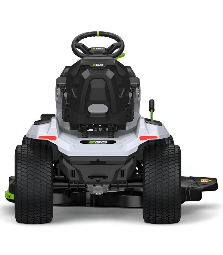 Trattore elettrico a batteria EGO TR4201E con scarico laterale e funzione mulching, 5 batterie da 10 Ah e caricabatterie rapido.