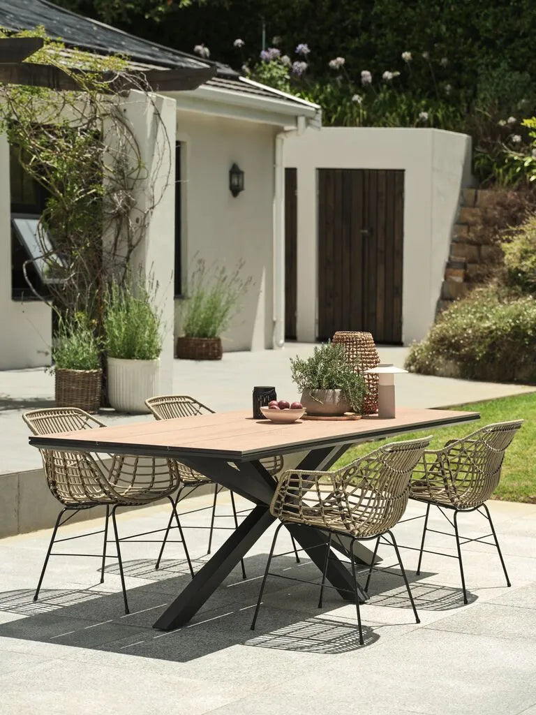 YPNASTED Tavolo L215 cm + 4 ILDERHUSE Sedie naturale