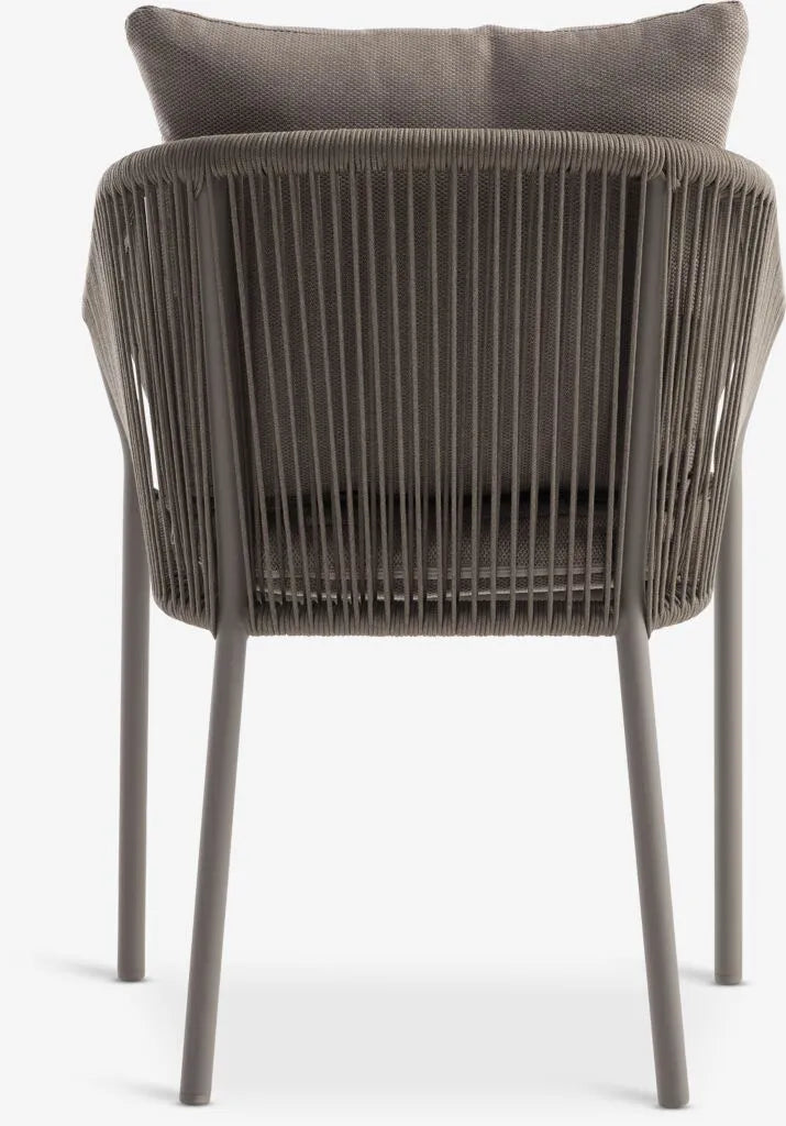 RAUMA Tavolo L140 cm + 4 GILJA sedie color sabbia scuro