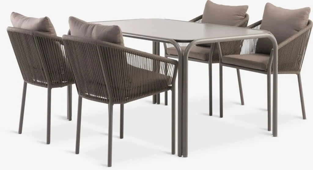RAUMA Tavolo L140 cm + 4 GILJA sedie color sabbia scuro
